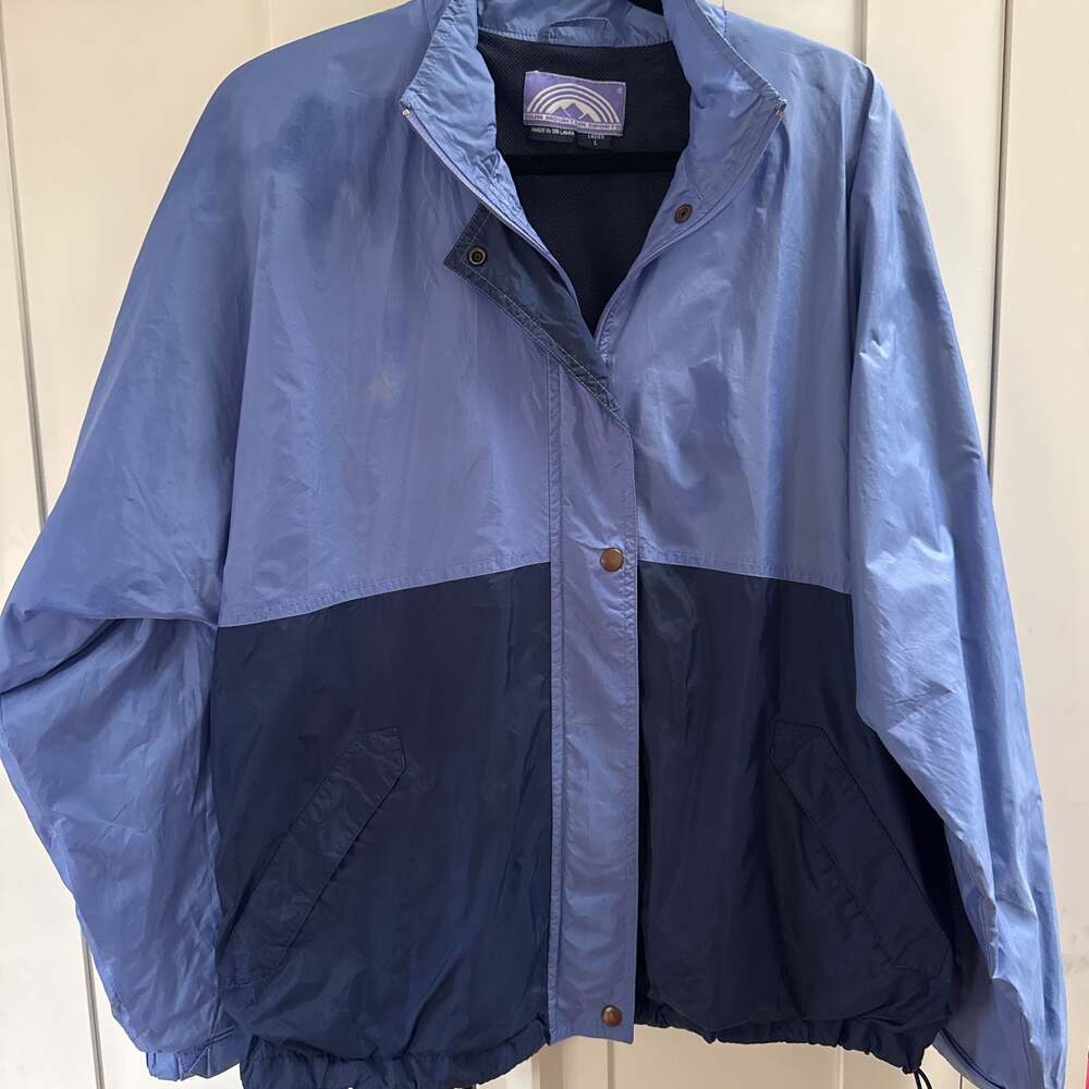 Sun Mountain Sports Blue Windbreaker